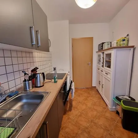 Preiswerte 3-raum-ferienwohnung Holiday home Hohenleuben